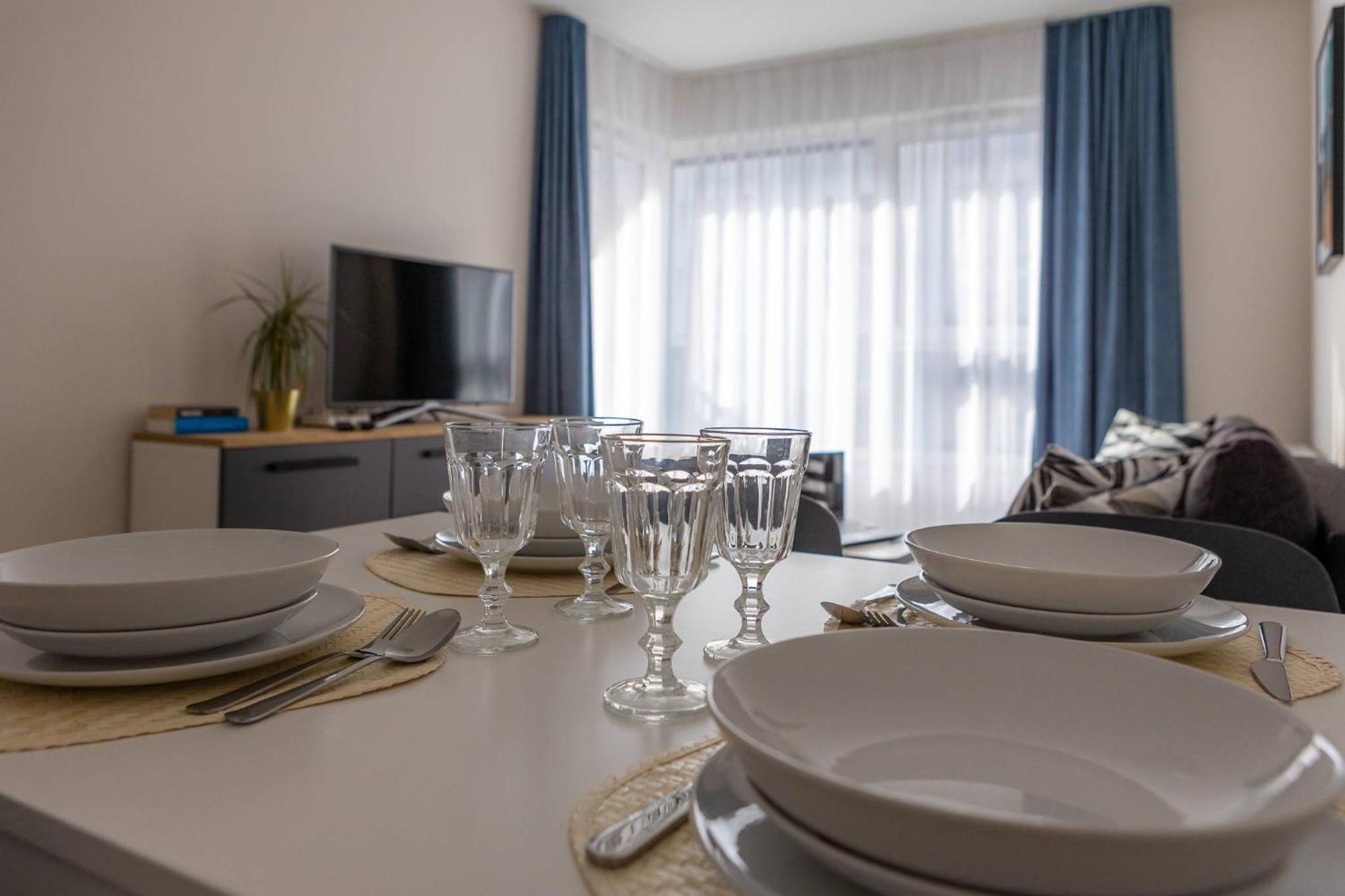Apartamenty City View Od Wroclawapartament-Pl Bagian luar foto